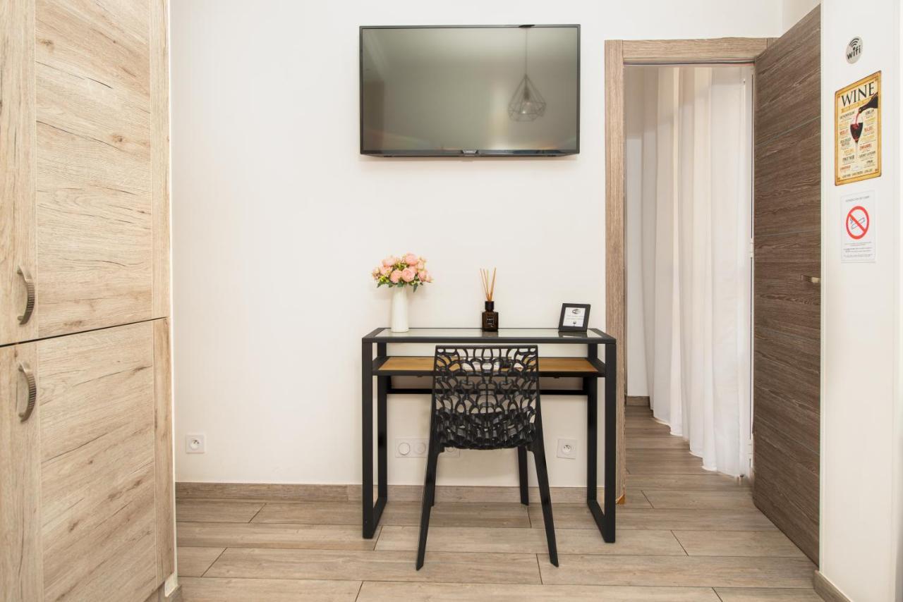 Centre Flat - Modern, Quiet And Brand New Apartment Nice