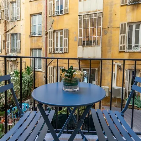 Nice Centre Flat - Modern, Quiet And Brand New Exterior photo